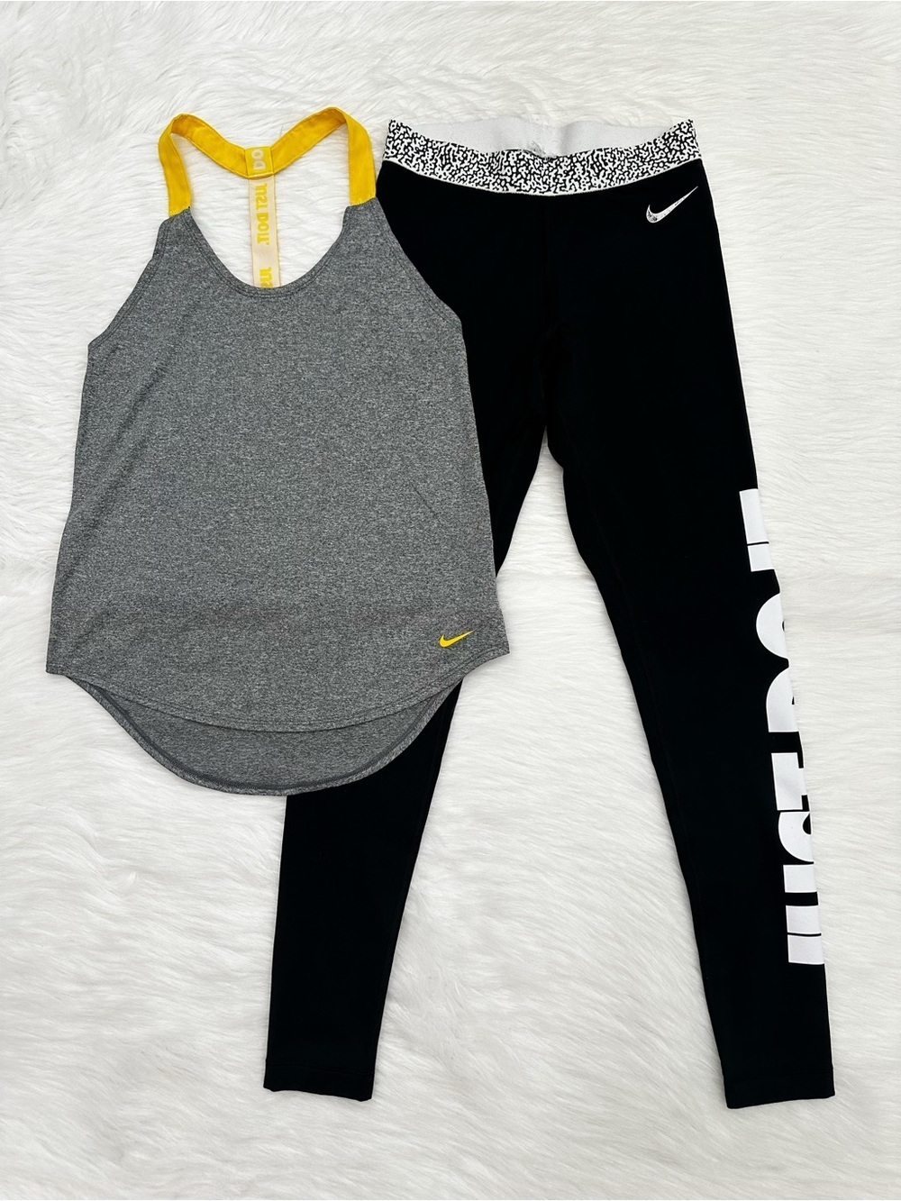 Nike Tank Top Leggings Activewear Sets